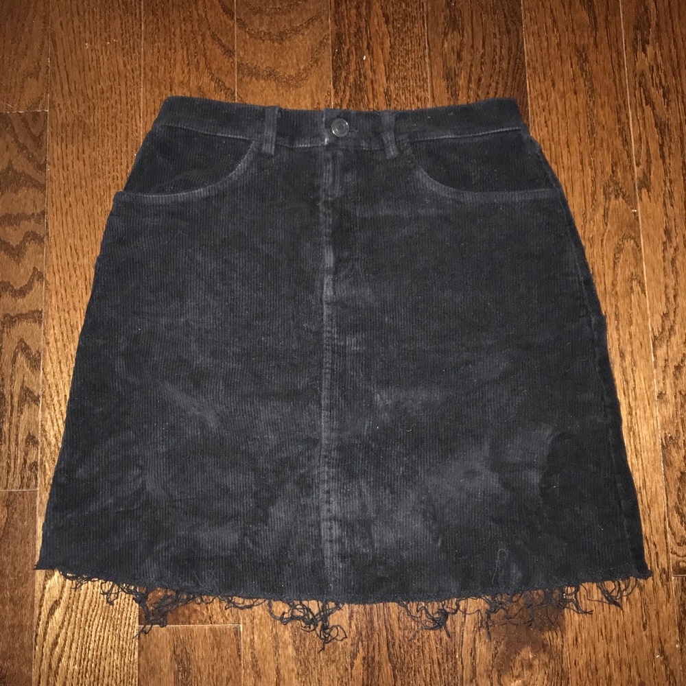 BRANDY MELVILLE JULIETTE CORDUROY SKIRT
